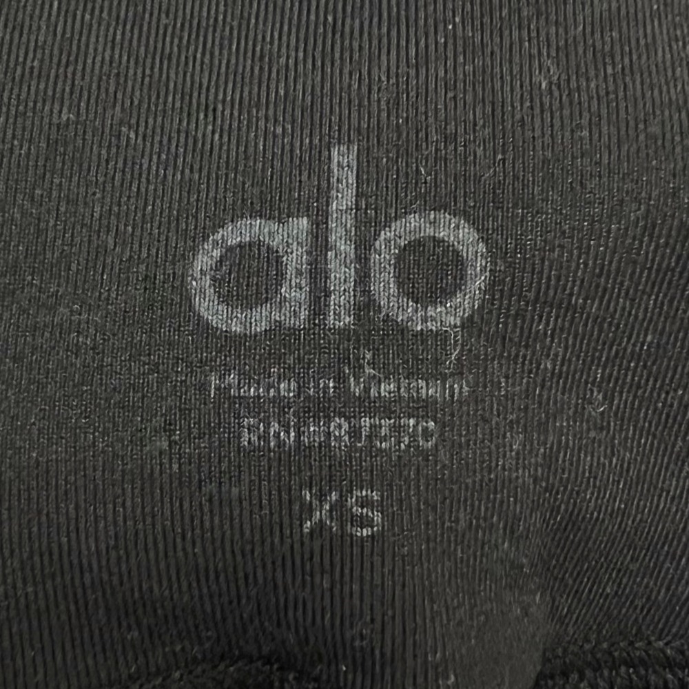 Alo Yoga Women's 7" High-Waist Biker Shorts in Black Size XS Activewear - Picture 11 of 11